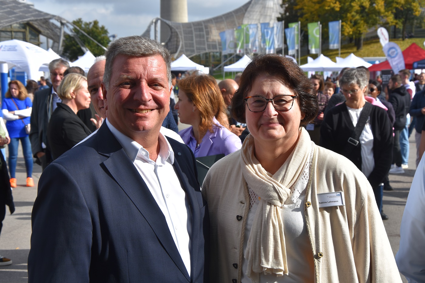 Verkehrsminister Bernreiter mit LBS GF Lehmann c LBS